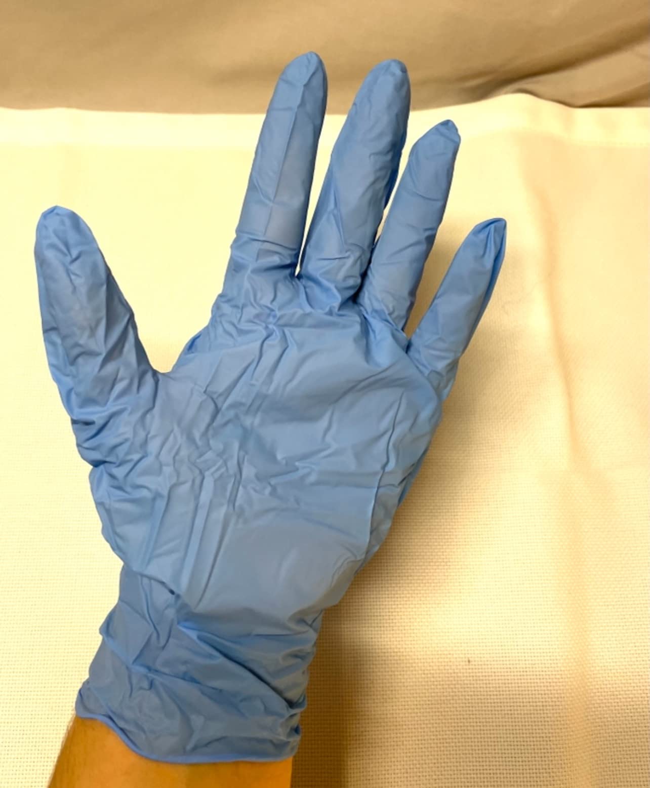 Endlich reißfeste Einmalhandschuhe