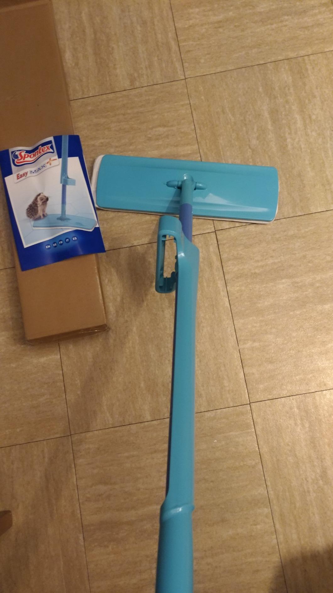Solider Bodenwischer
