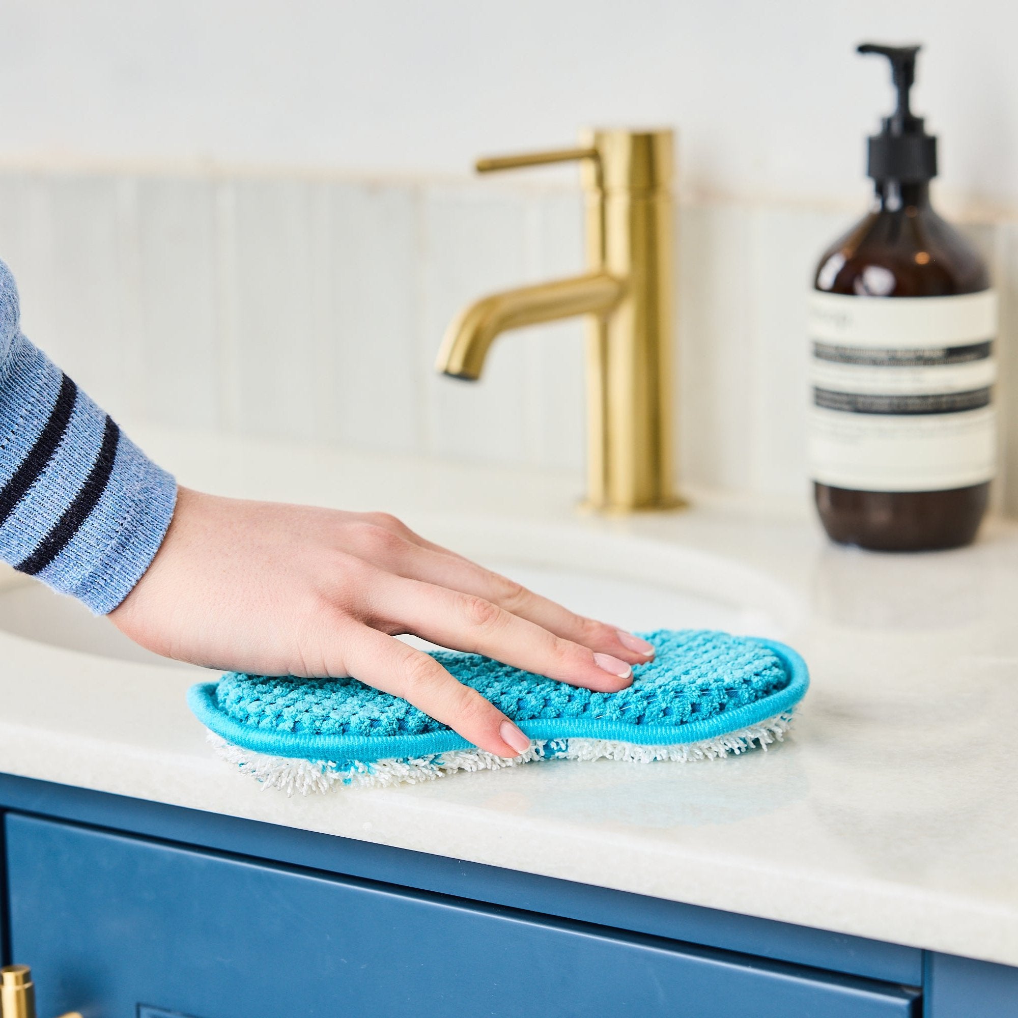 minky-mcloth-anti-bacterial-bathroom-pad-doppelseitiges-bad-reinigepad image 4