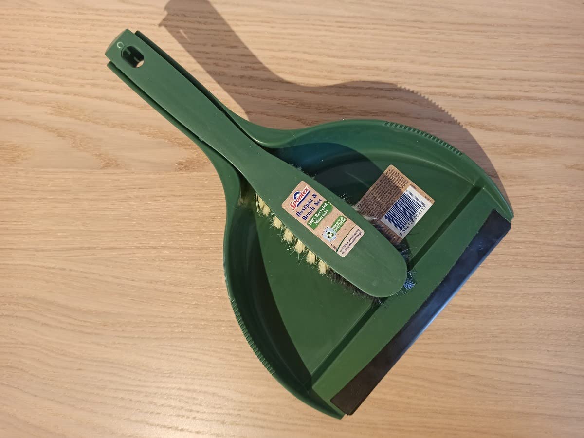 Schaufel verkratzt leicht