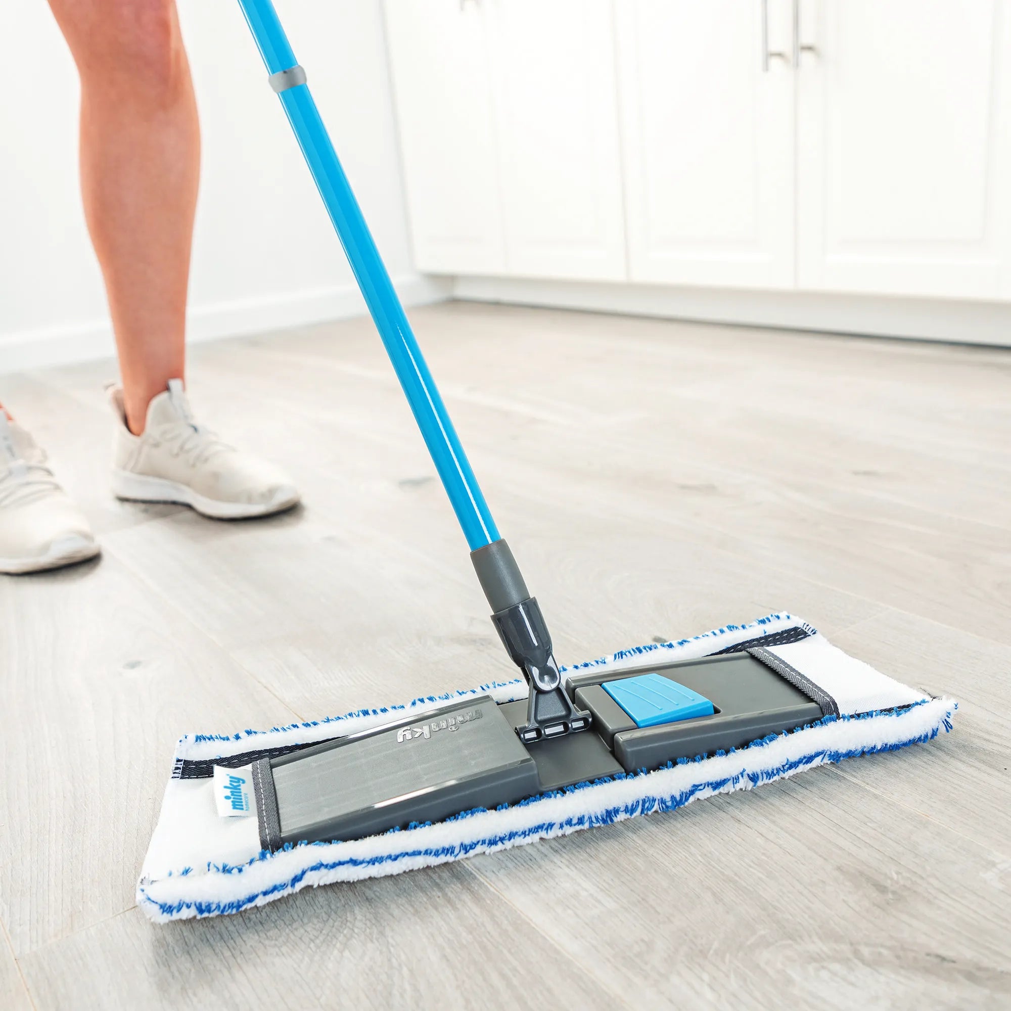 minky-triple-action-flat-mop-flachmopp-mit-3-fach-pad image 3